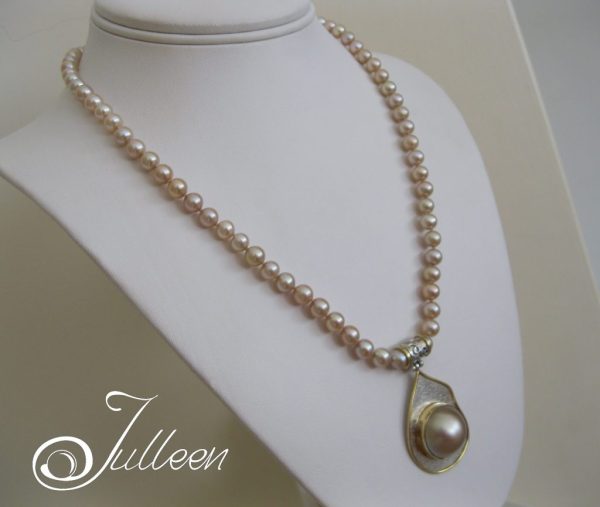 Julleen Egg, Champagne Mabe Blister Pearl Pendant Necklace 925 - Image 3