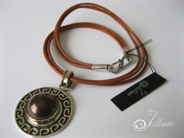 Black Chocolate Large Mabe Pearl Pendant on Tan Leather Sterling Silver 925 - Image 2