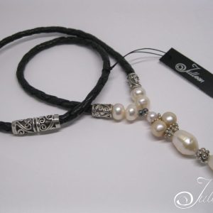 Pearl Weave, Unique Drop Style Pendant on Leather 925