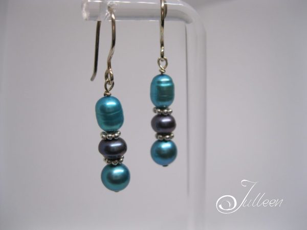 Double Turquoise and Black Pearl Hook Earring - Image 4