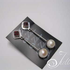 Sandy, Long Pearl, Sterling Silver and Red Garnet Earring.